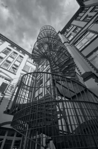 external spiral steel staircase example